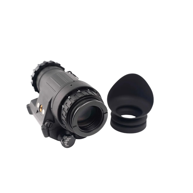 DS PVS-14